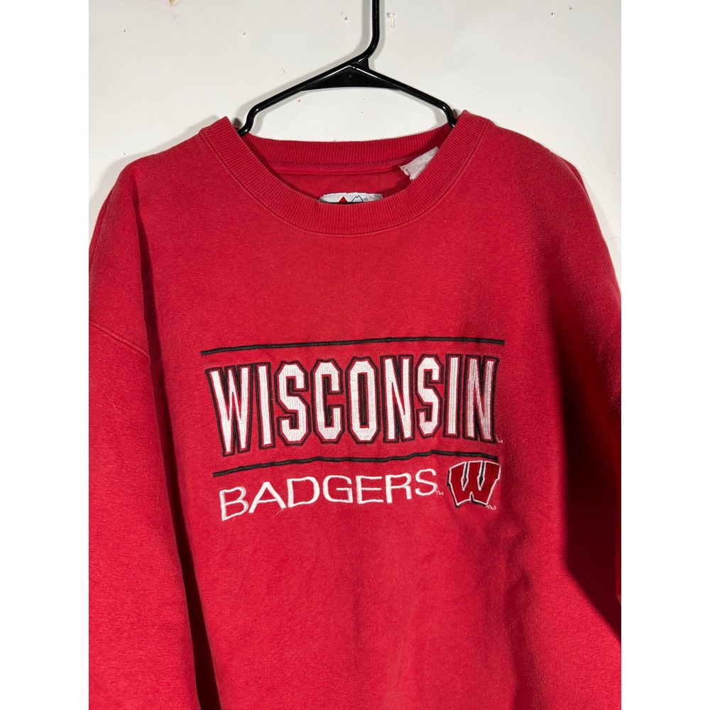 Majestic Wisconsin Badgers Sweatshirt Mens XL Red Embroidered Crewneck RN53557